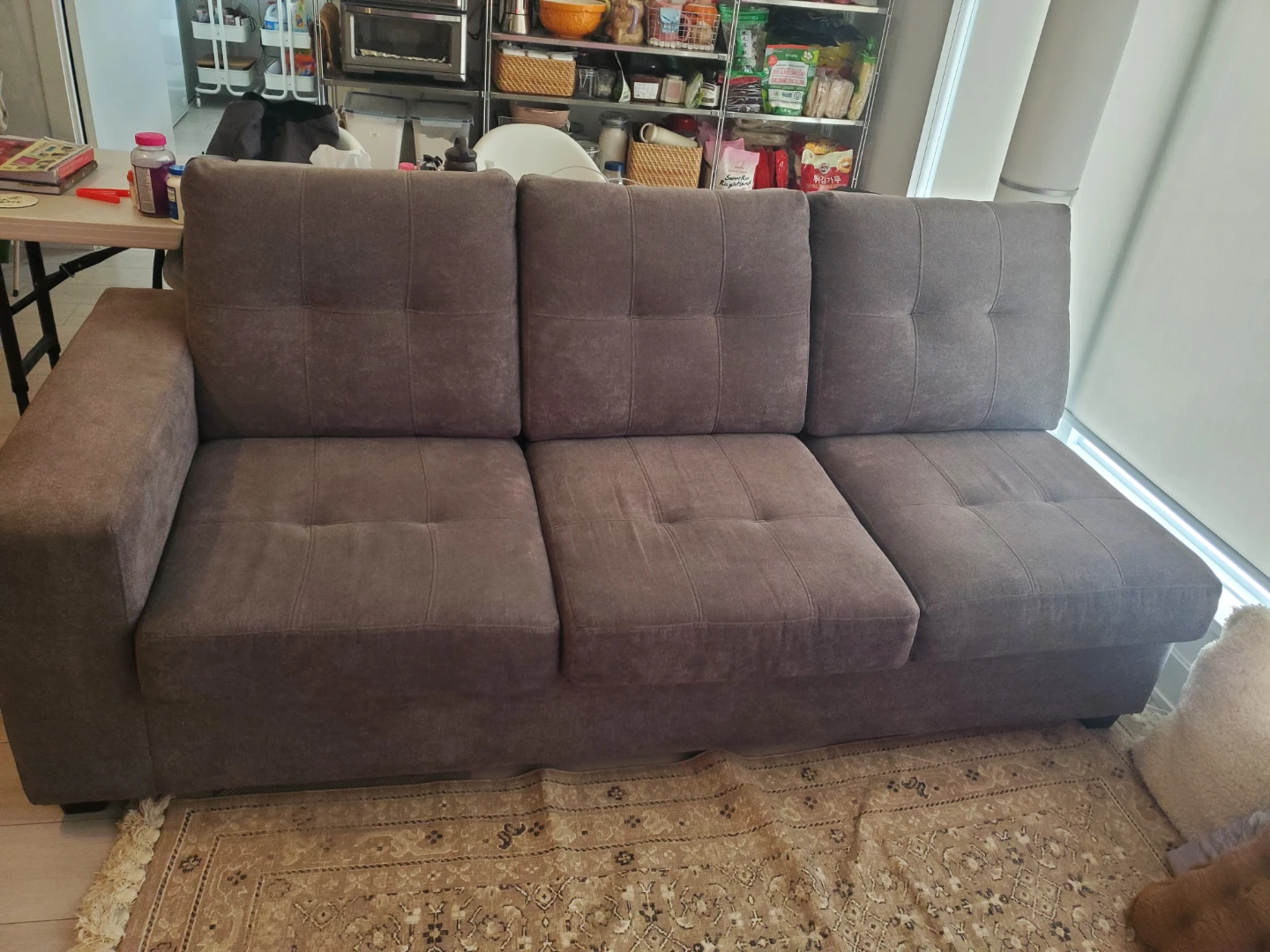 Cozy 3-Seta Grey Tufted Sofa