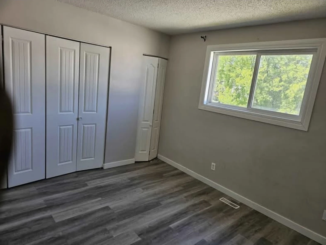 3 bedroom 1 bath for rent -$1400/monthly - photo 2