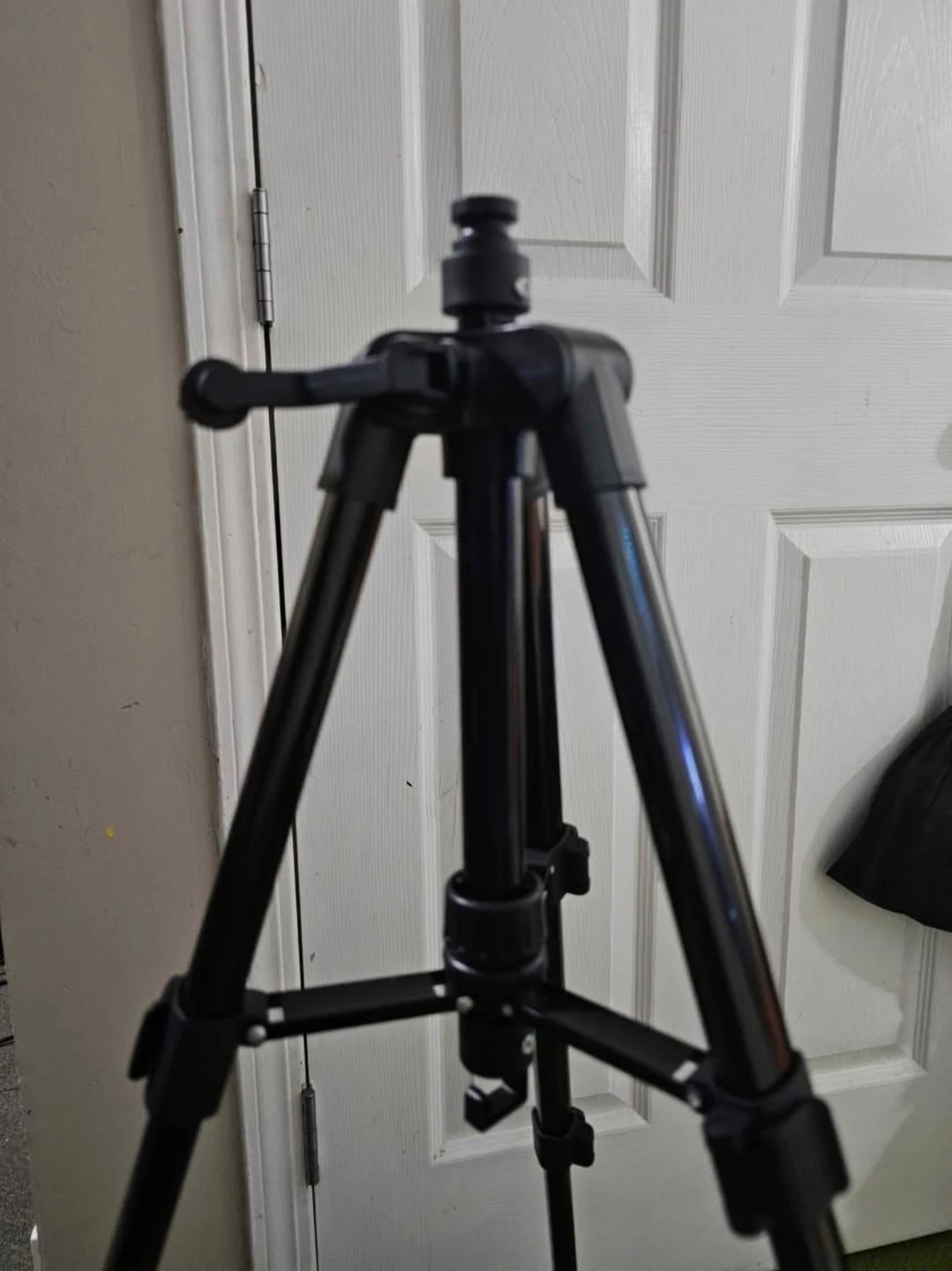 Cin usLinus Laser Measuring Tripod - photo 4