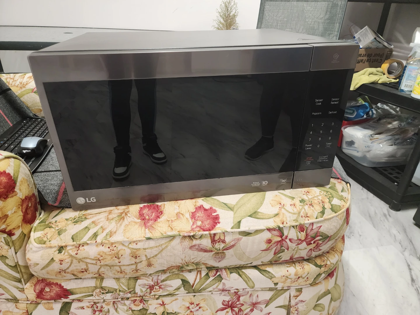 LG Microwave Oven