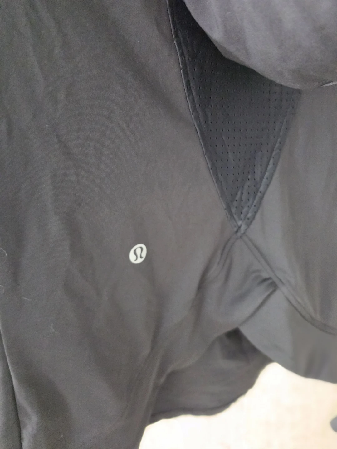 Lululemon Black Hooded Long Sleeve Top - photo 3