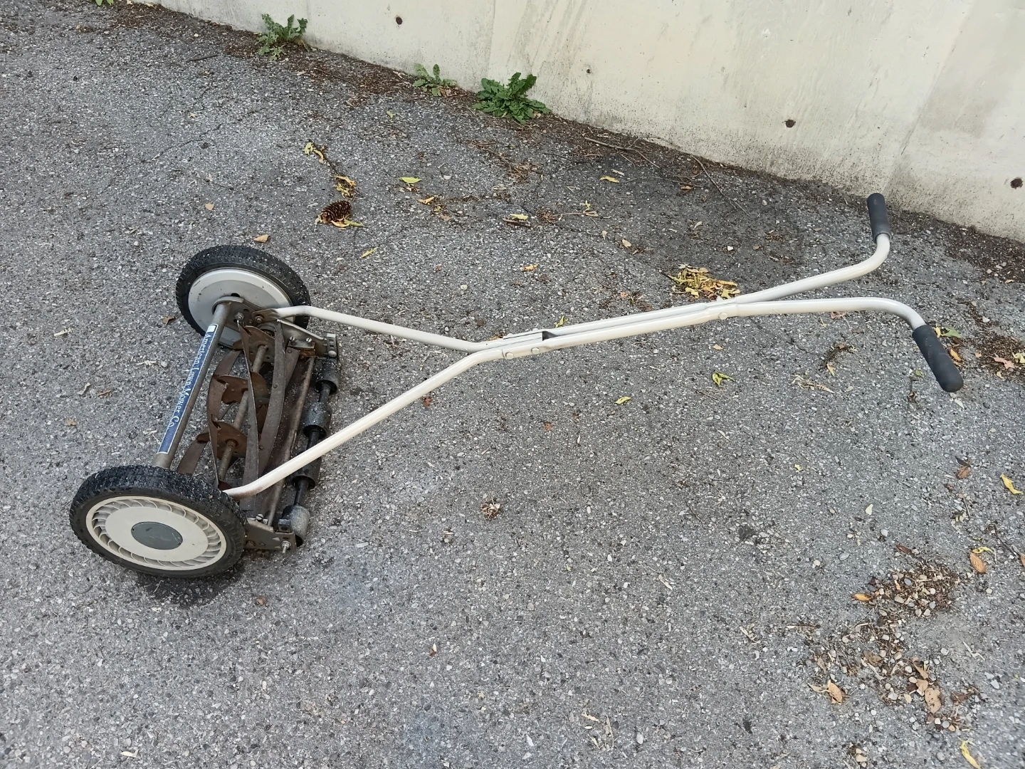 American Lawn Mower Co. Reel Mower