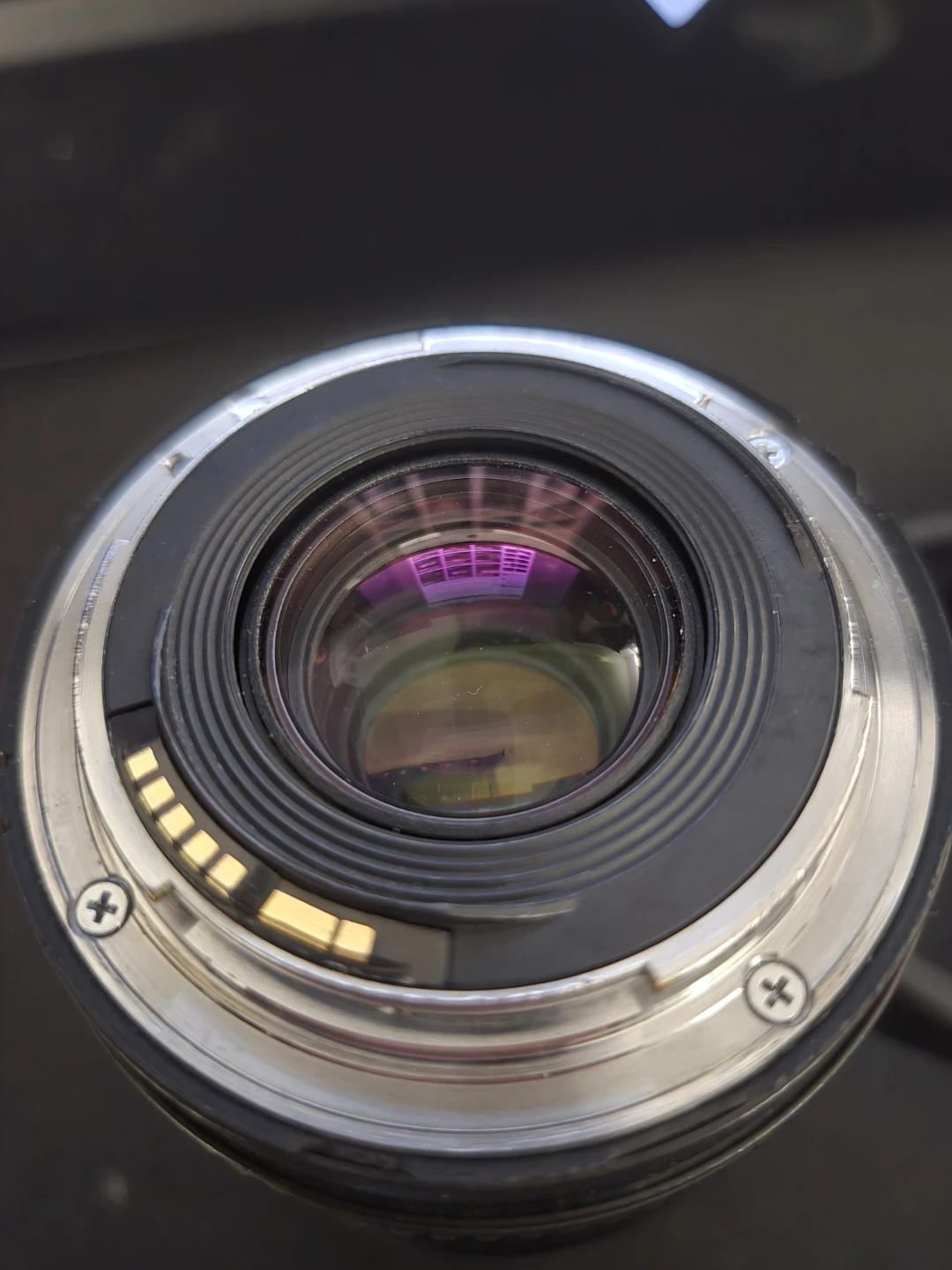Canon EF 16-35mm f/4L IS USM Lens - photo 3