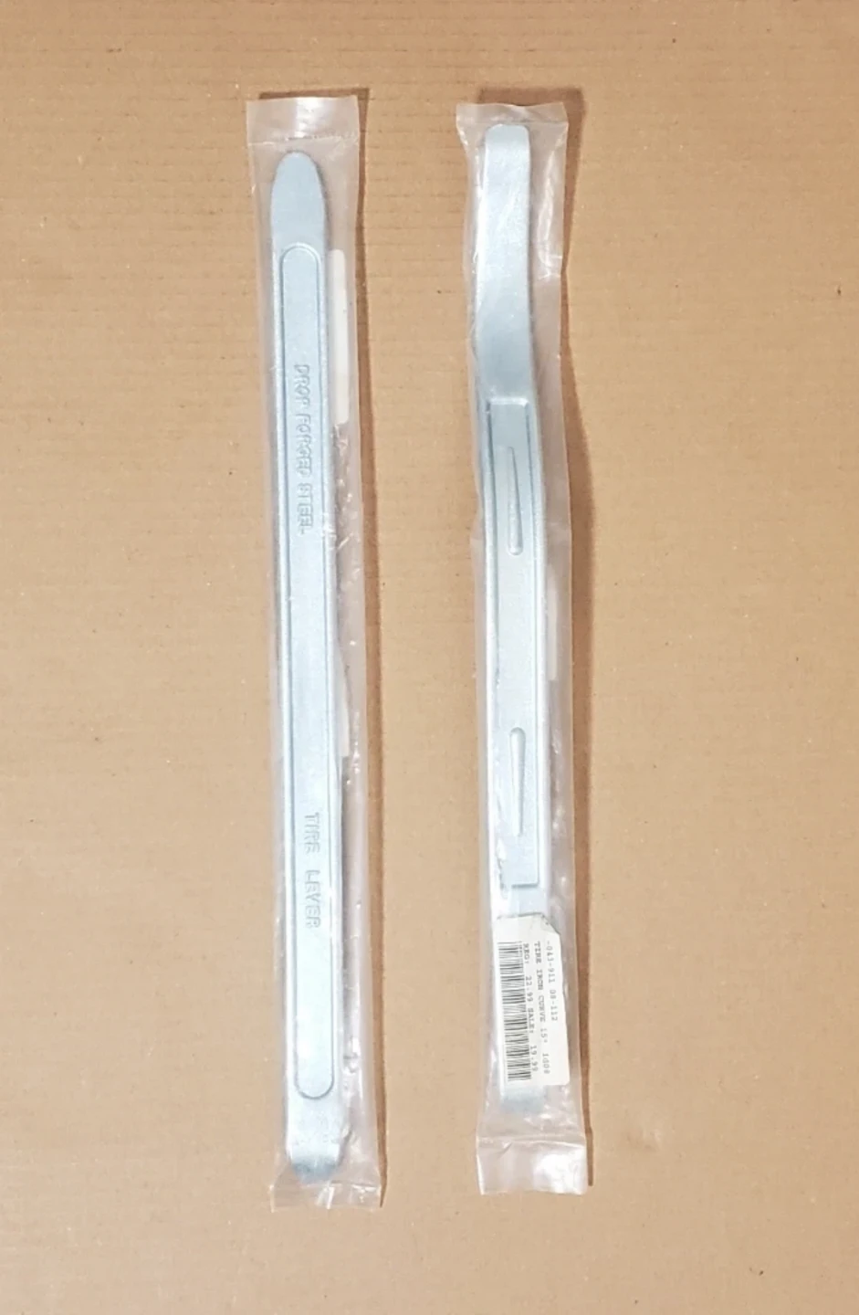 2 Tire Iron Levers - photo 2