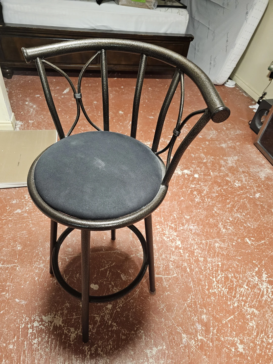 Metal Swivel Bar Stool