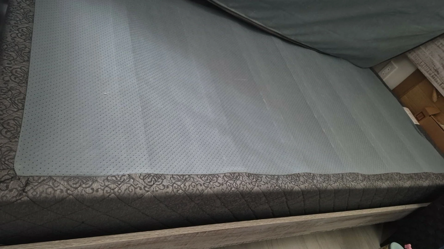 Twin Mattress with Grey Pattern - photo 3