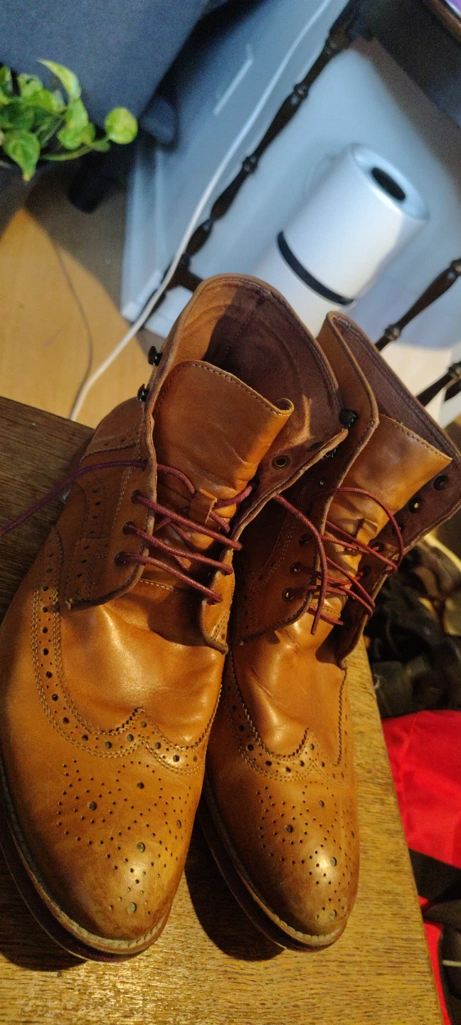 Men's Brown Leather Wingtip Boots - photo 3