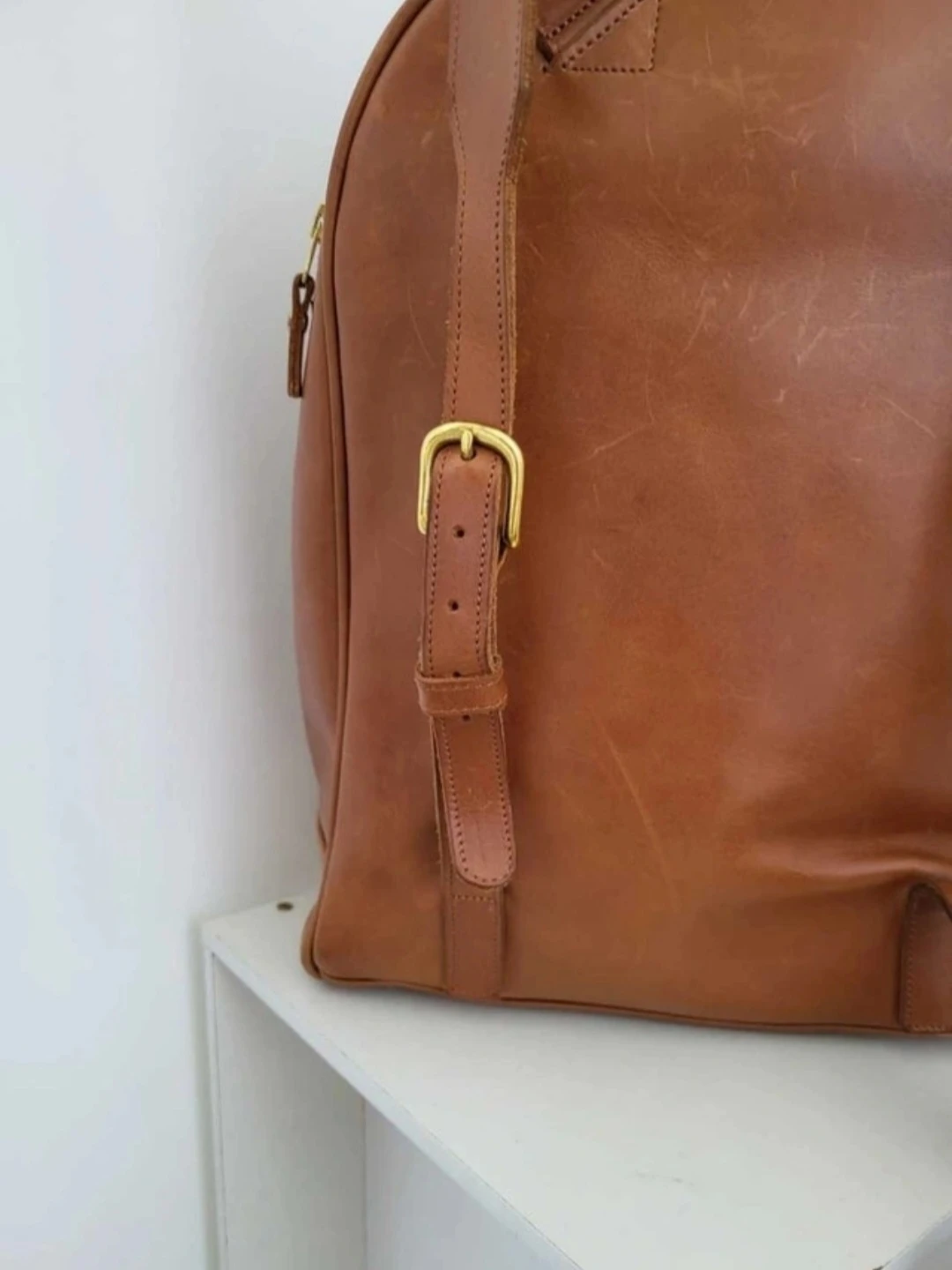 100% Genuine Leather Backpack - Made in Canada - photo 3