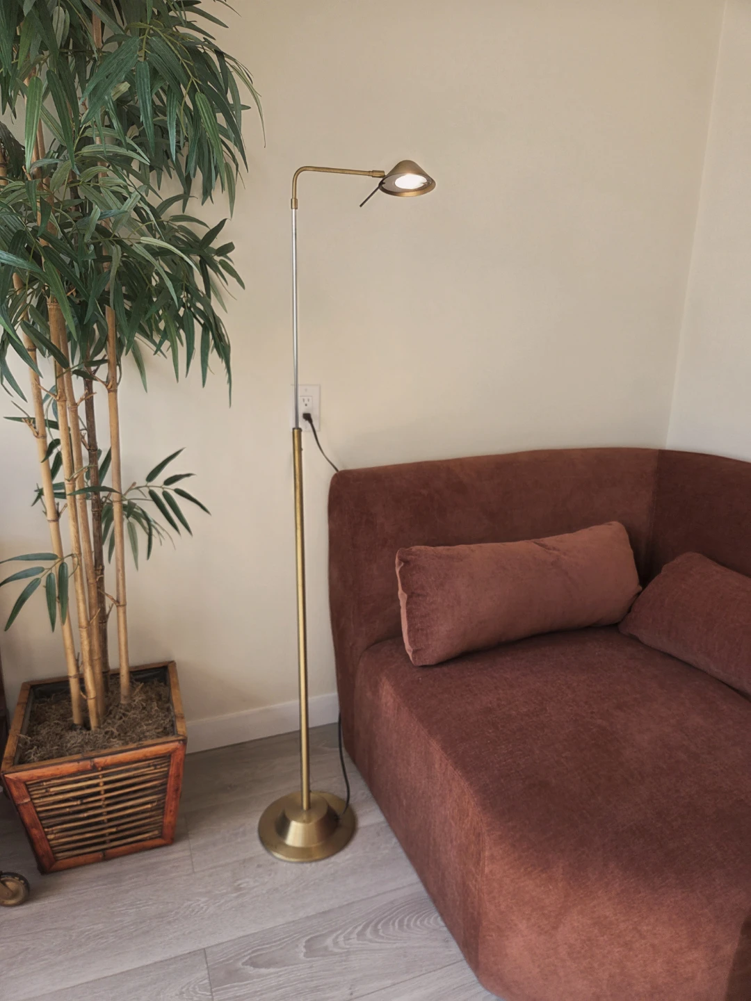 Vintage Brass Height Adjustable Reading Lamp