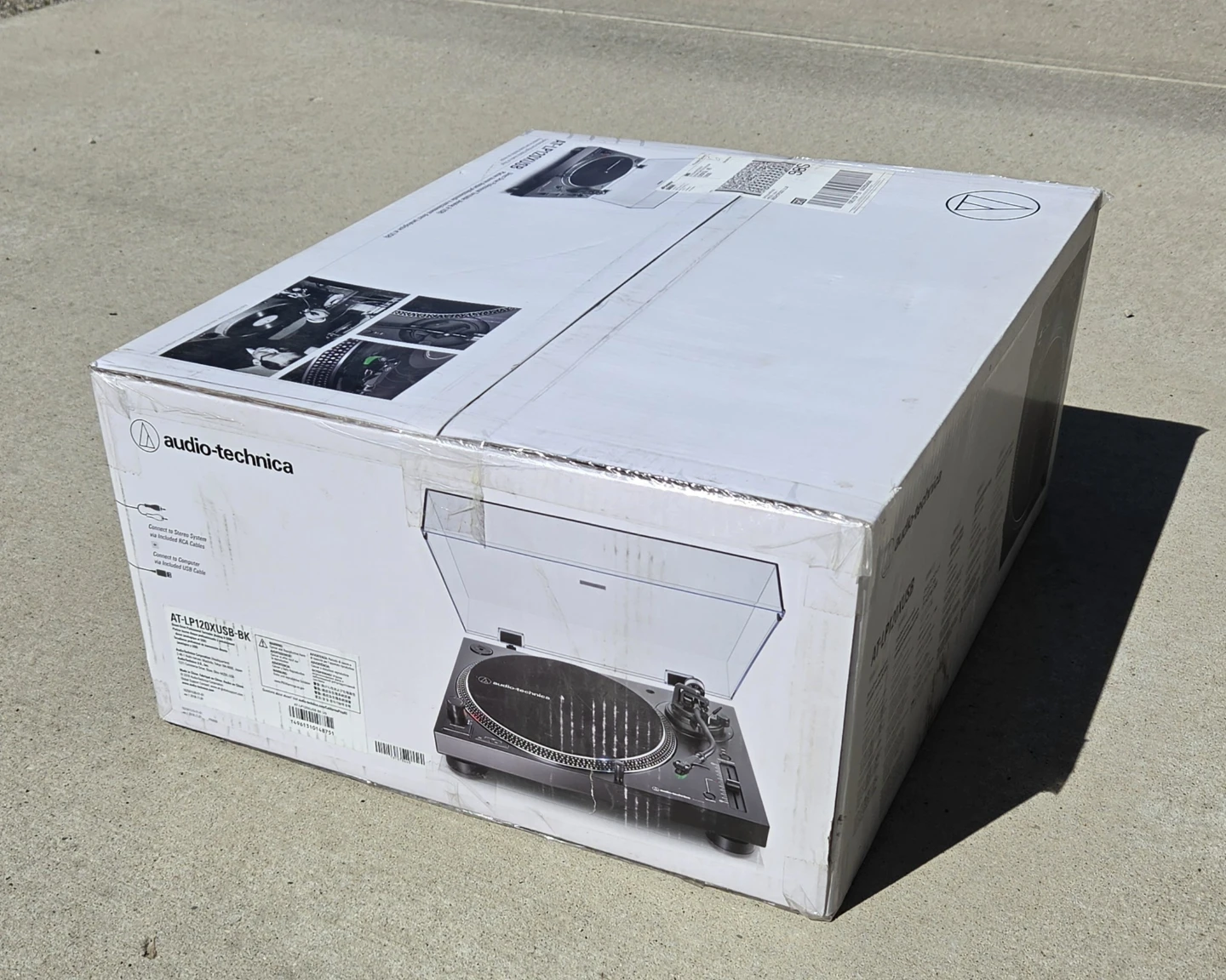 Audio Technica Turntable - photo 3