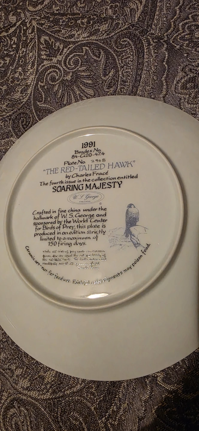 The Red-Tailed Hawk Collector Plate - photo 2