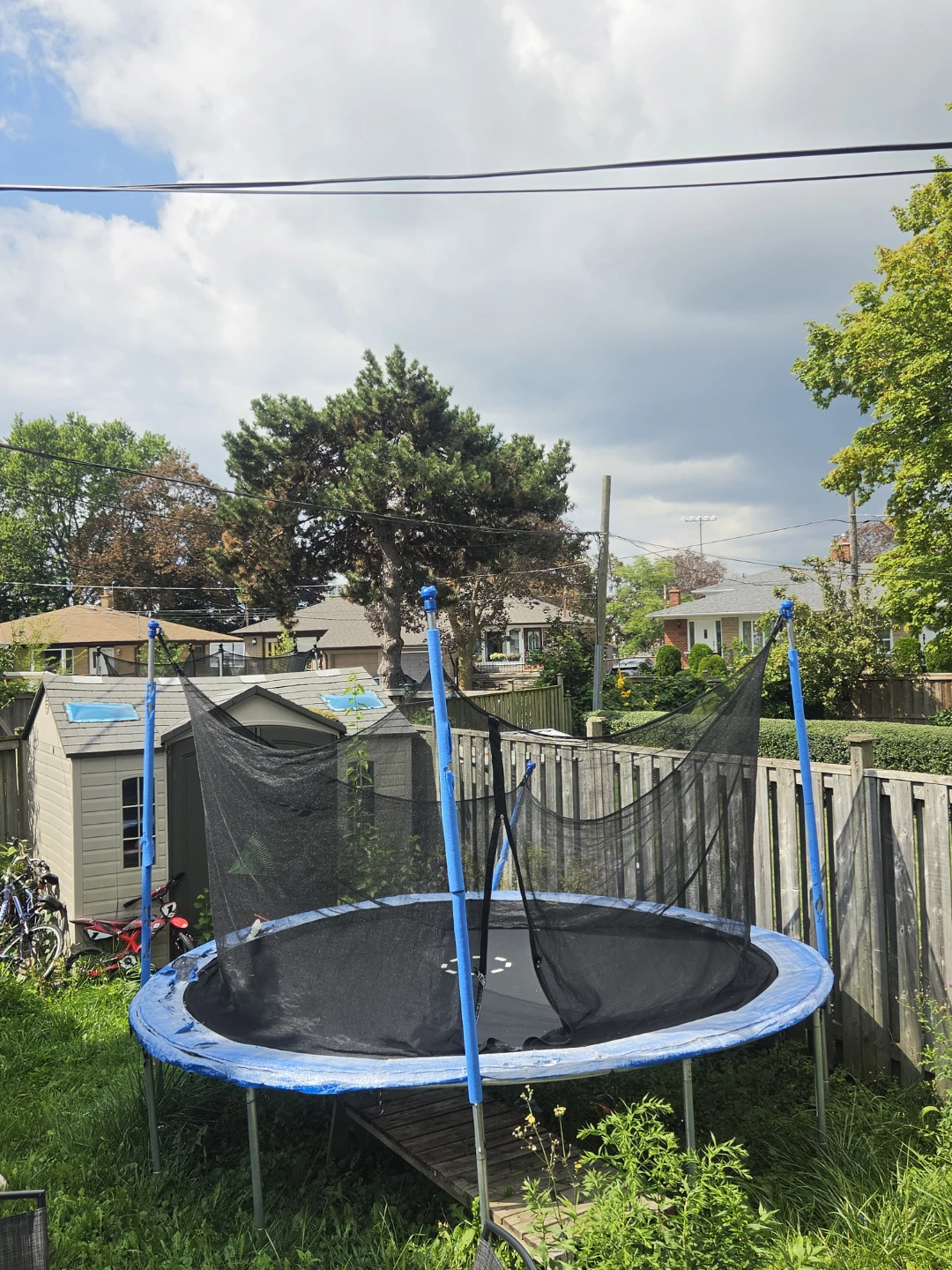 Blue Trampoline with Safety Net - photo 3