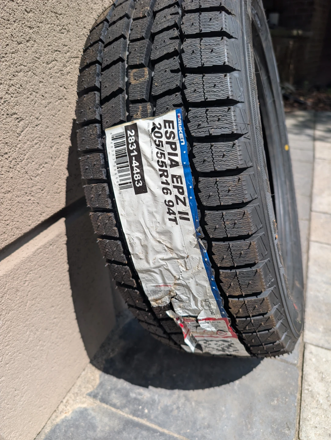 Falken Espia EPZ II 205/55R16 Winter Tire - photo 2