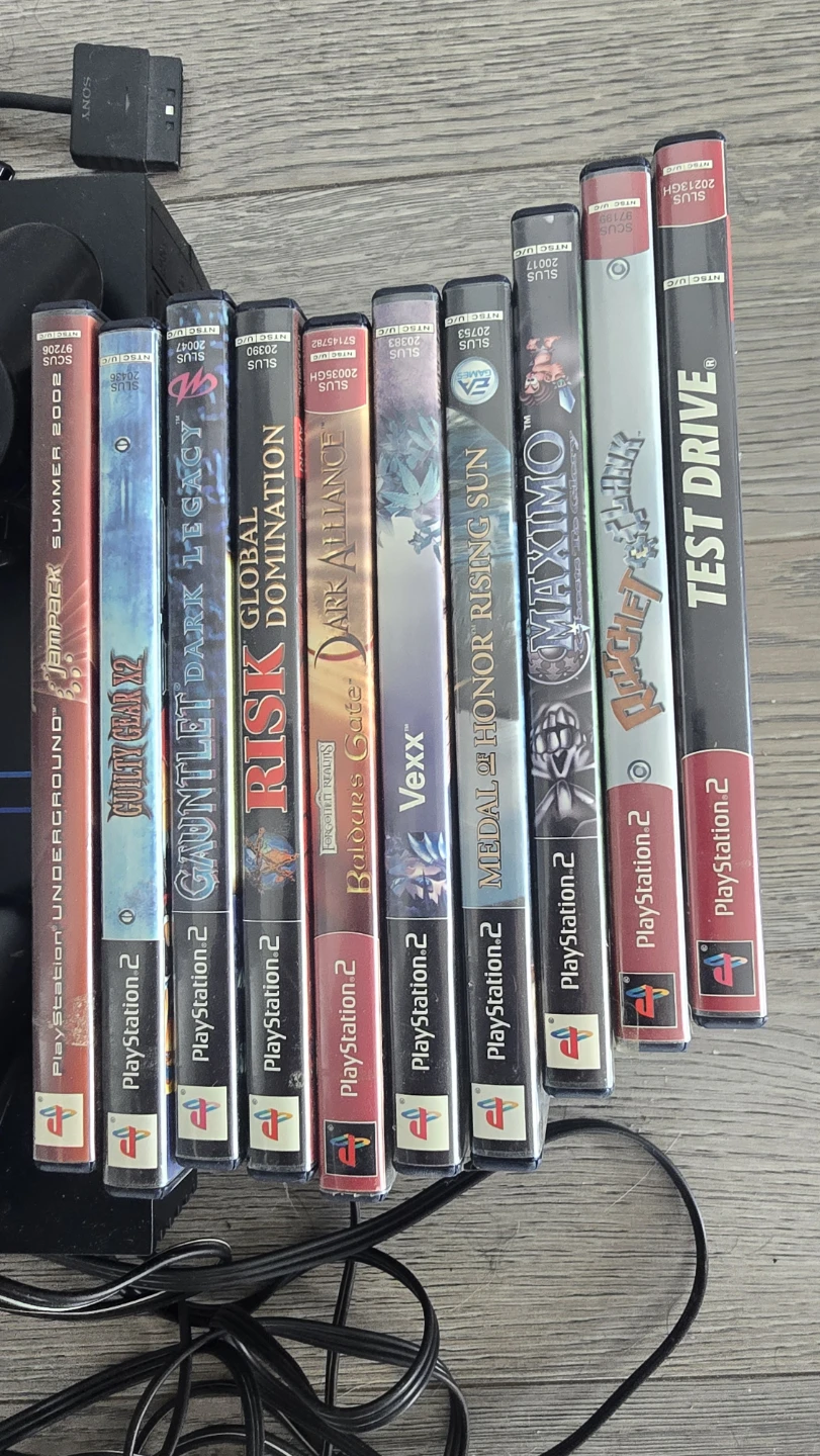 PlayStation 2 Console Bundle with 10 Games - photo 2
