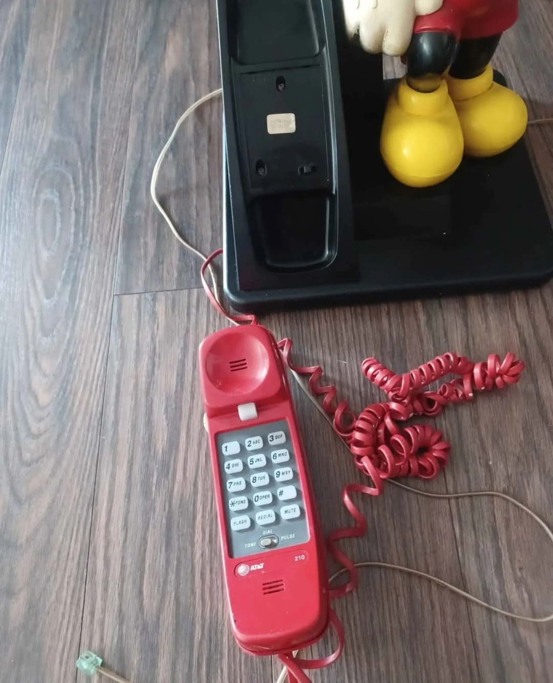 Vintage Mickey Mouse Phone AT&T - photo 4