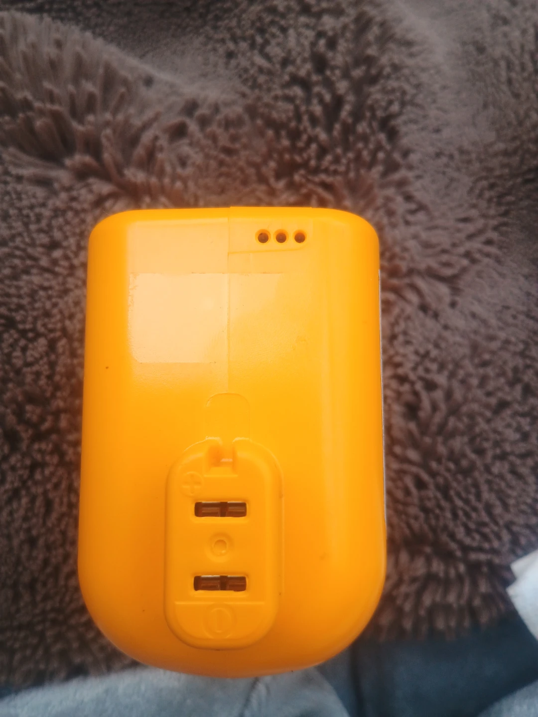 LG Rechargeable Li-ion Battery Pack 2.4Ah 16Wh - photo 2