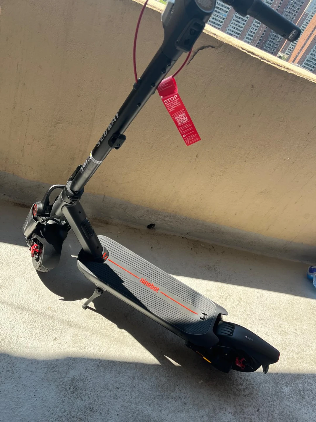 Segway Ninebot MAX G3 Electric Scooter - photo 2