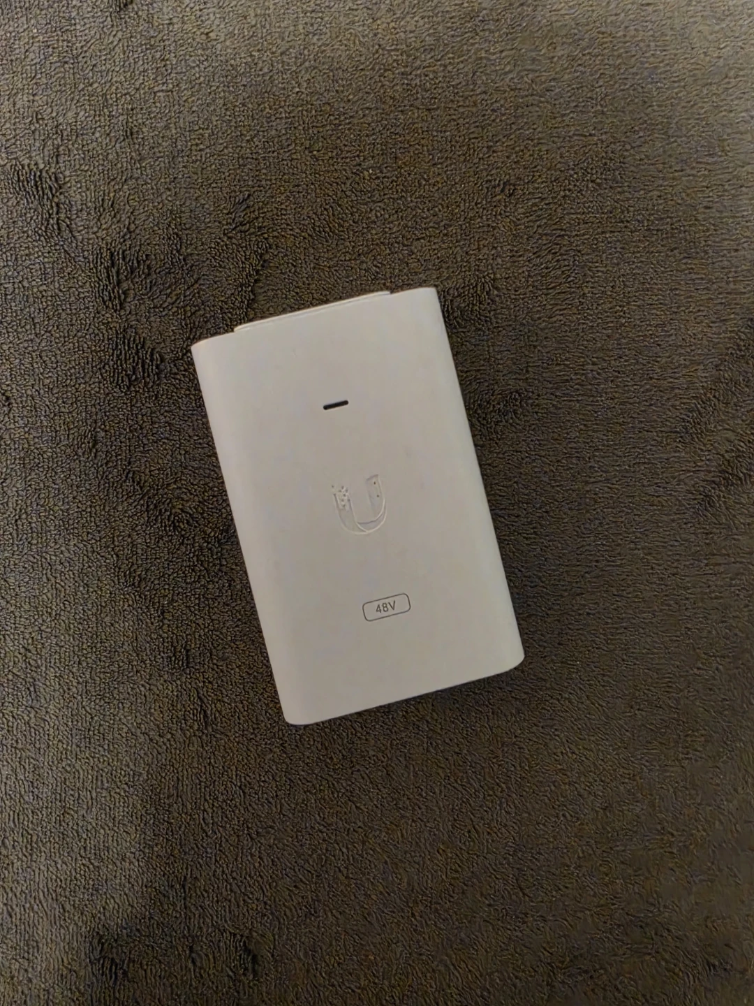 Ubiquiti POE-24-12W-G-WH PoE Injector