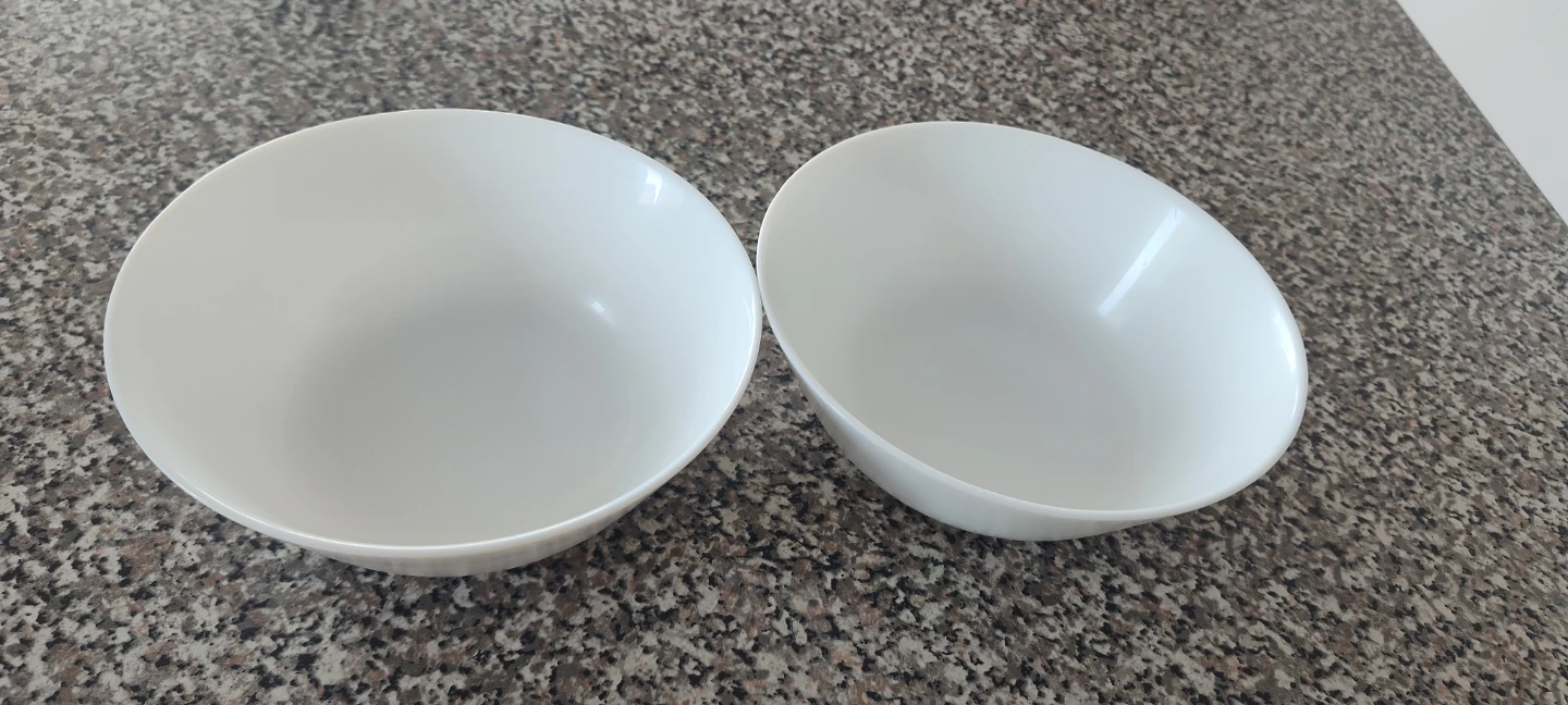 Set of 2 White Serving Bowls