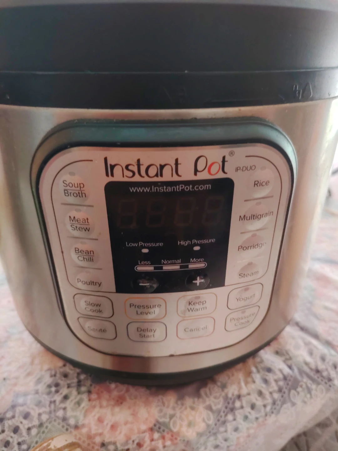 Instant Pot Duo 7-in-1 Electric Pressure Cooker - photo 2