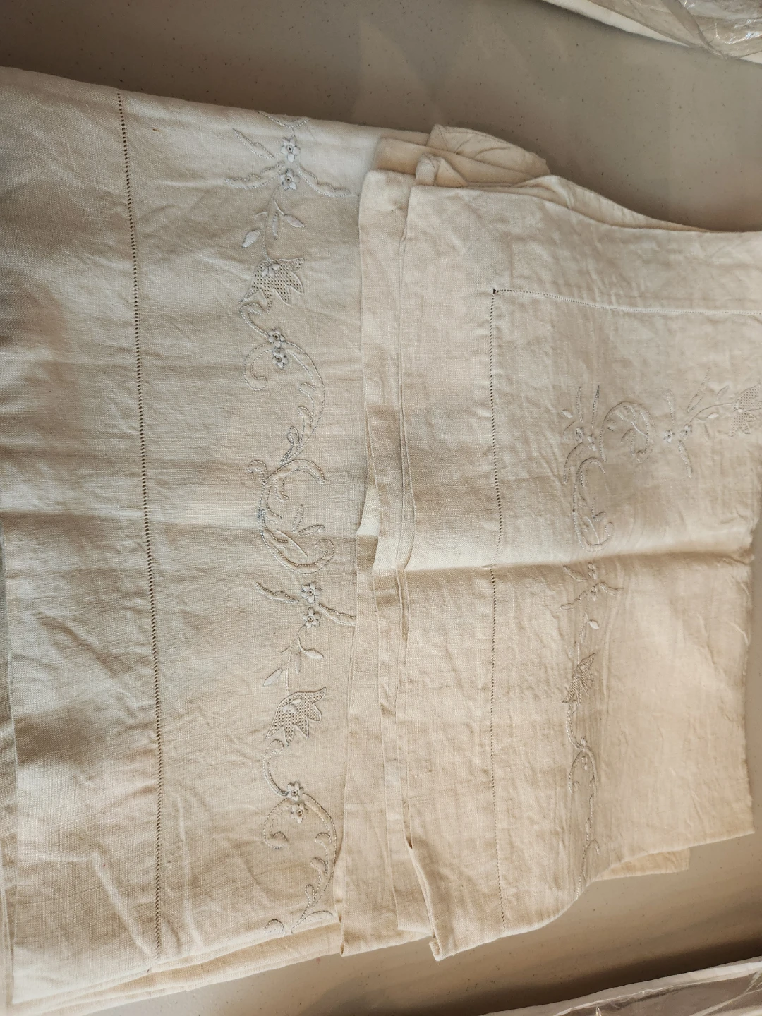 Handmade Embroidered Vintage Linen Bed Sheet Set - photo 3