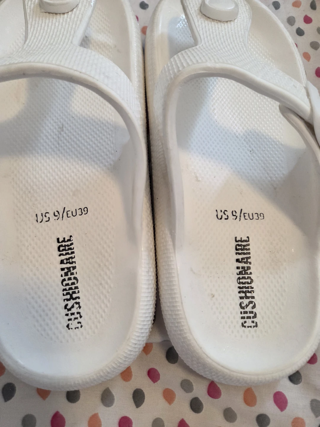 Cushionaire White Flip Flops Size US 9 / EU 39 - photo 5