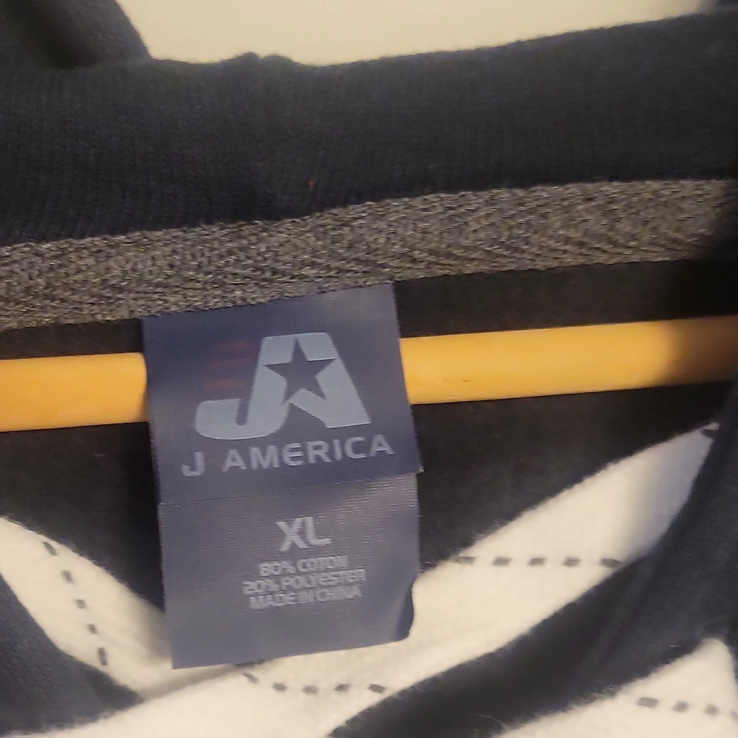J America Hoodie XL Black Lace Up Hooded Sweatshirt - photo 5