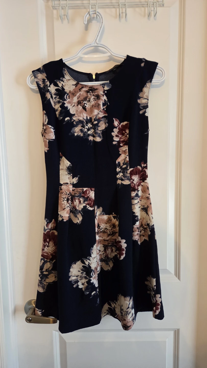 Navy Floral Sleeveless Dress