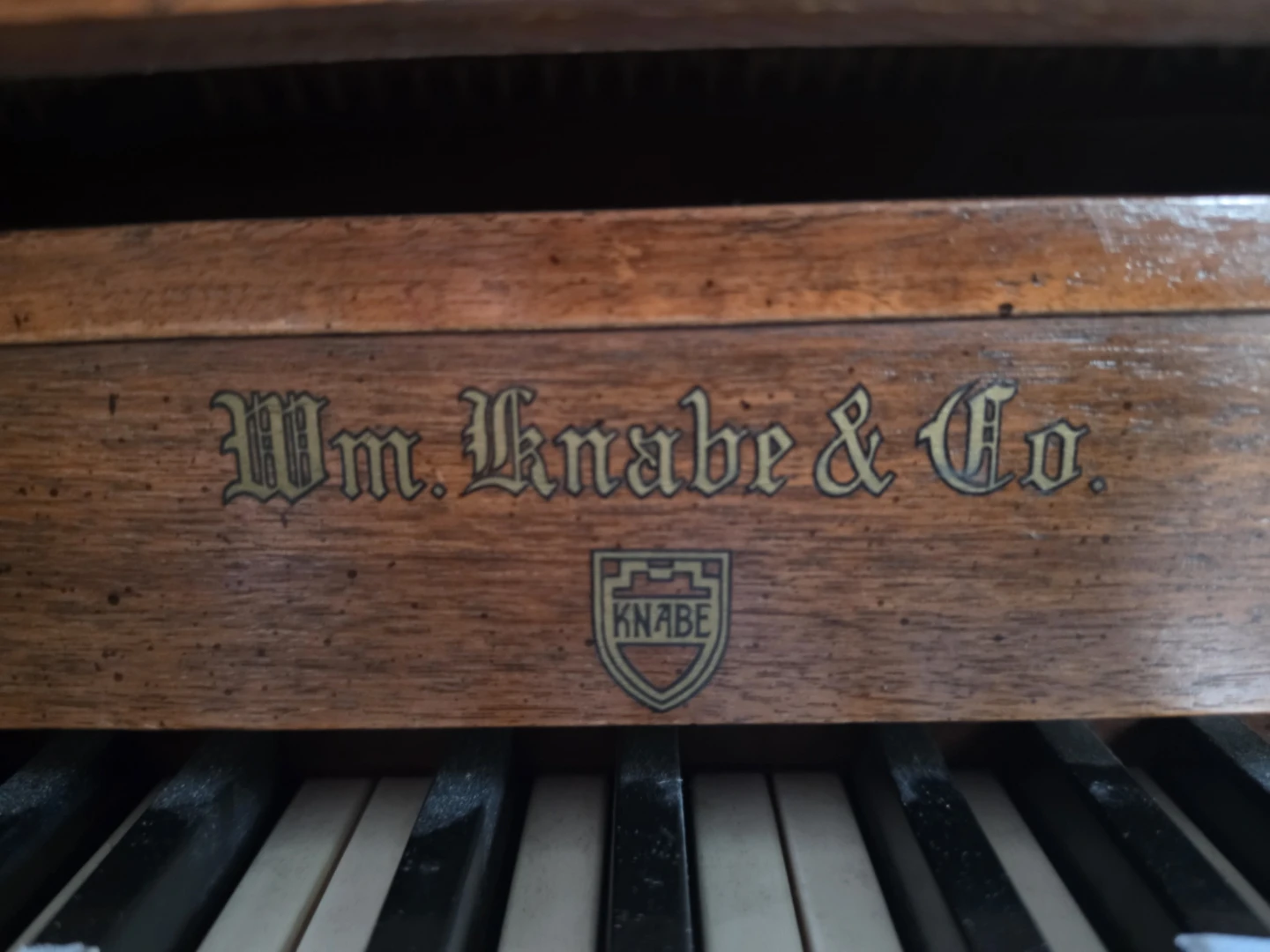 Wm. Knabe & Co. Upright Piano - photo 2