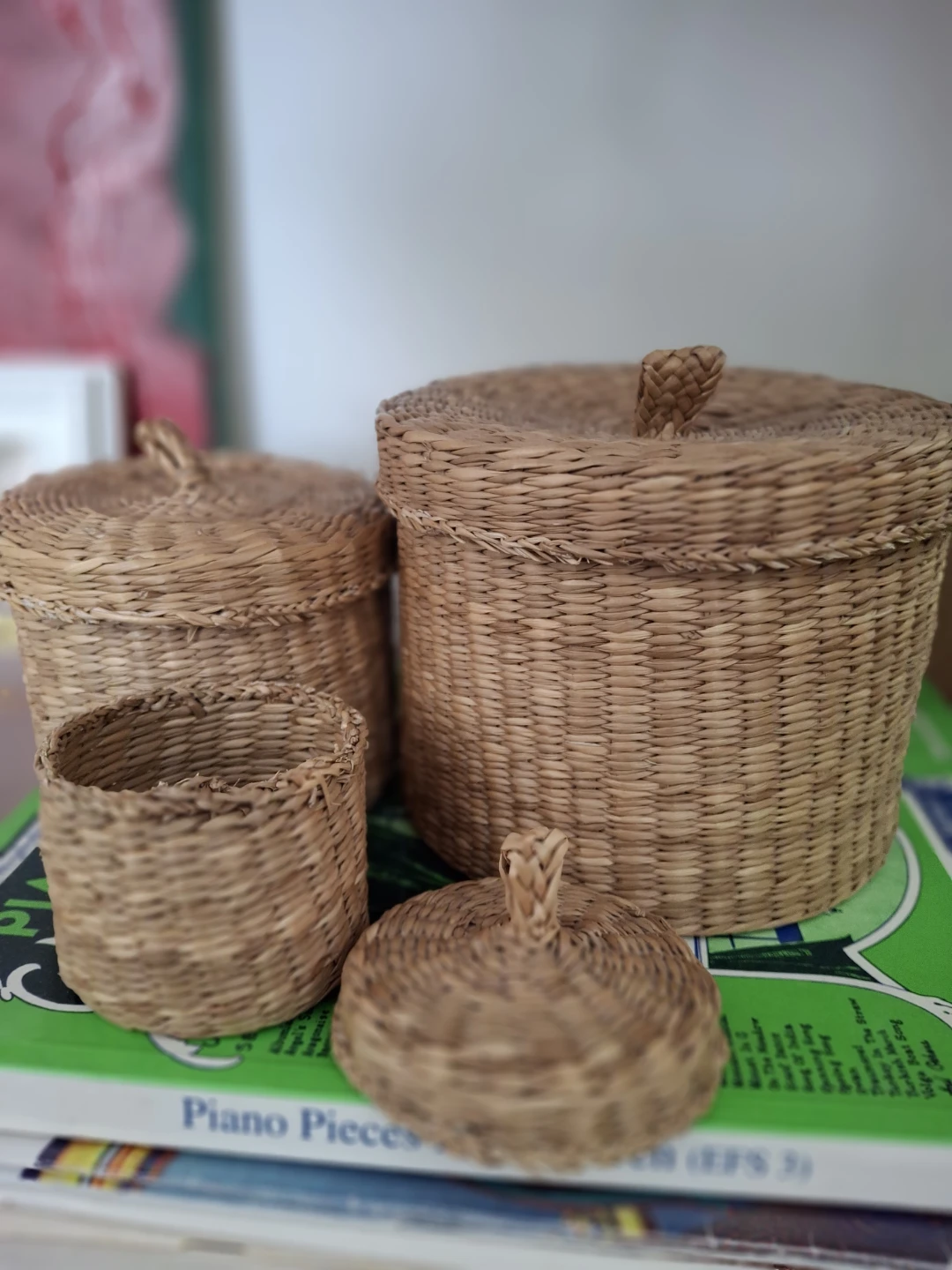 Woven Storage Baskets with Lids - Set of 3 - photo 2