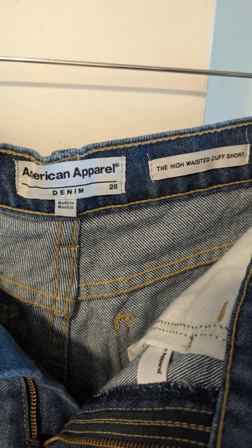 American Apparel The High Waisted Cuff Short - photo 3