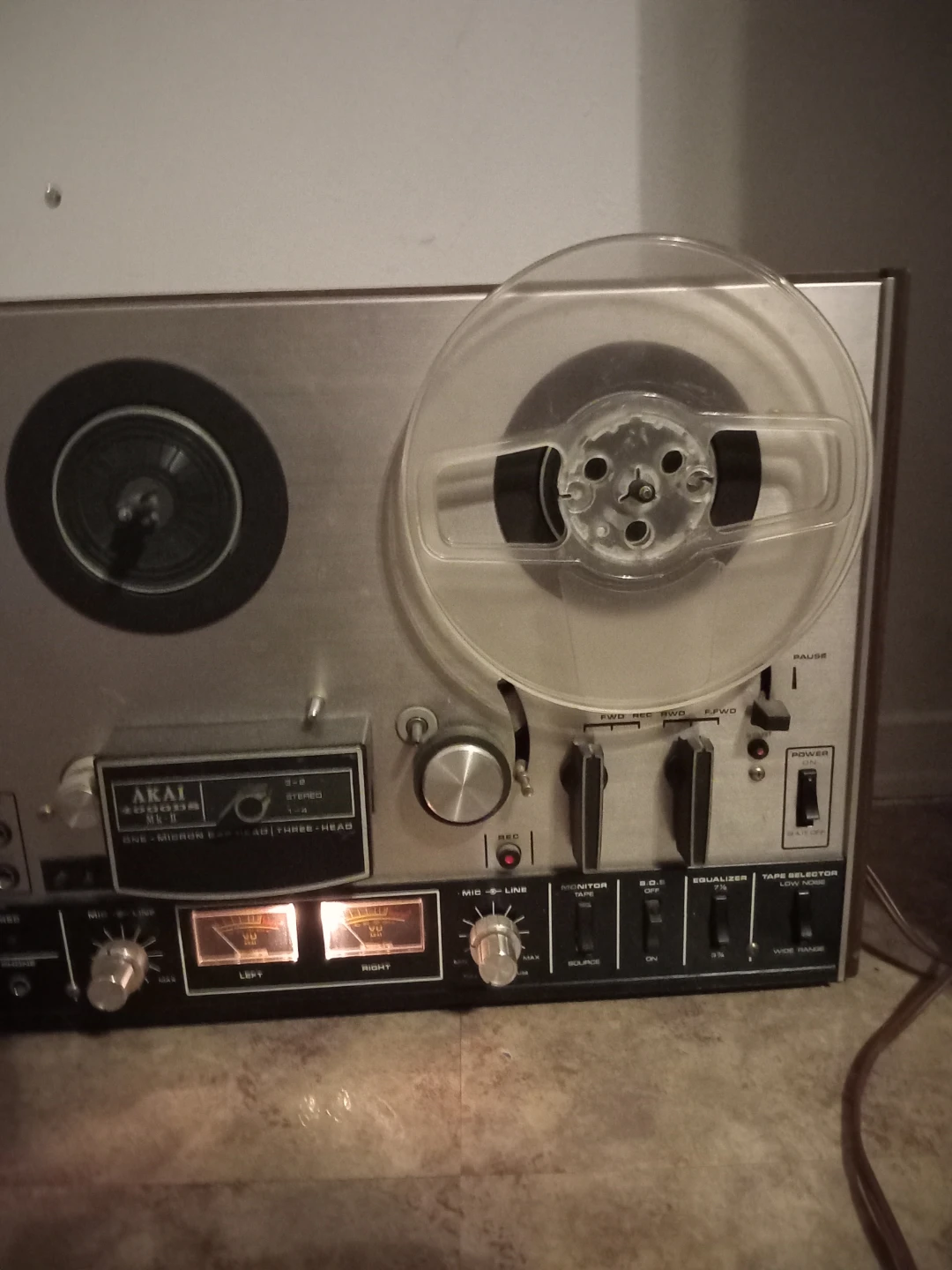 AKAI 4000DS Mk-II Reel-to-Reel - photo 2