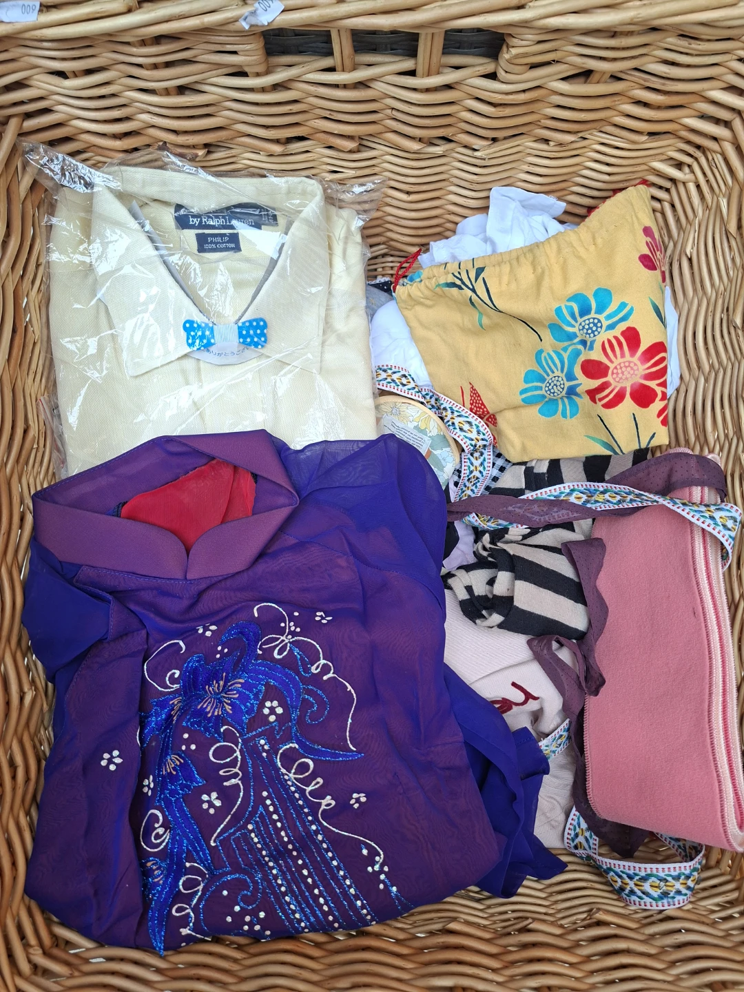 Vintage & Modern Clothing, Handbags & Accessories Lot - photo 2