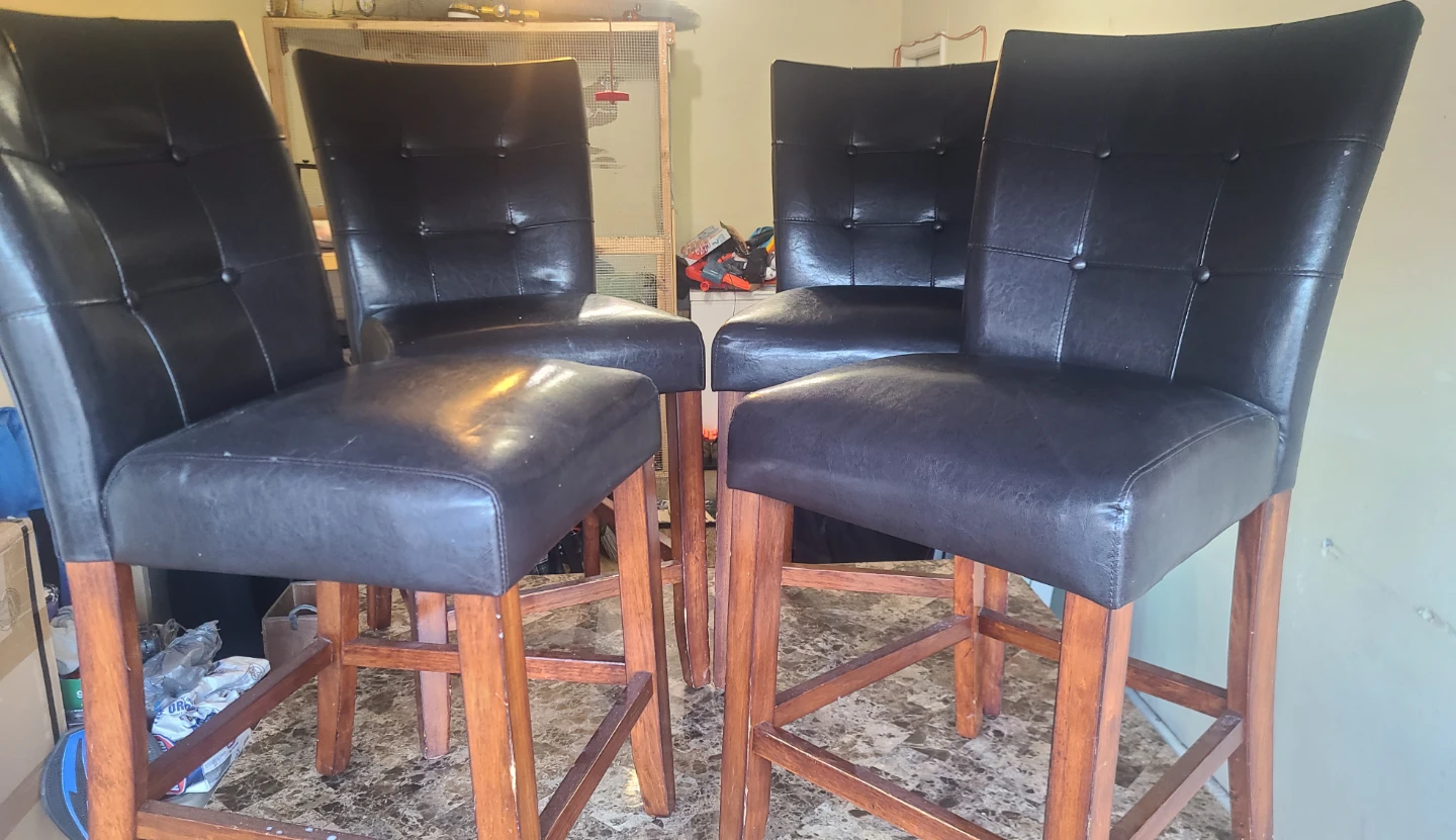 Set of 4 Black Faux Leather Bar Stools - photo 2