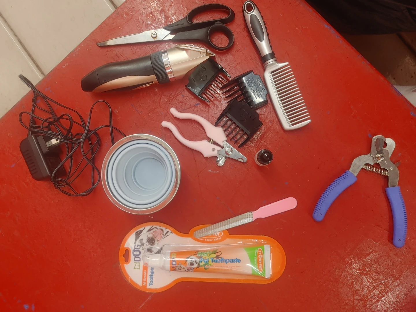 Pet Grooming Kit with Clippers and Nail Trimmers