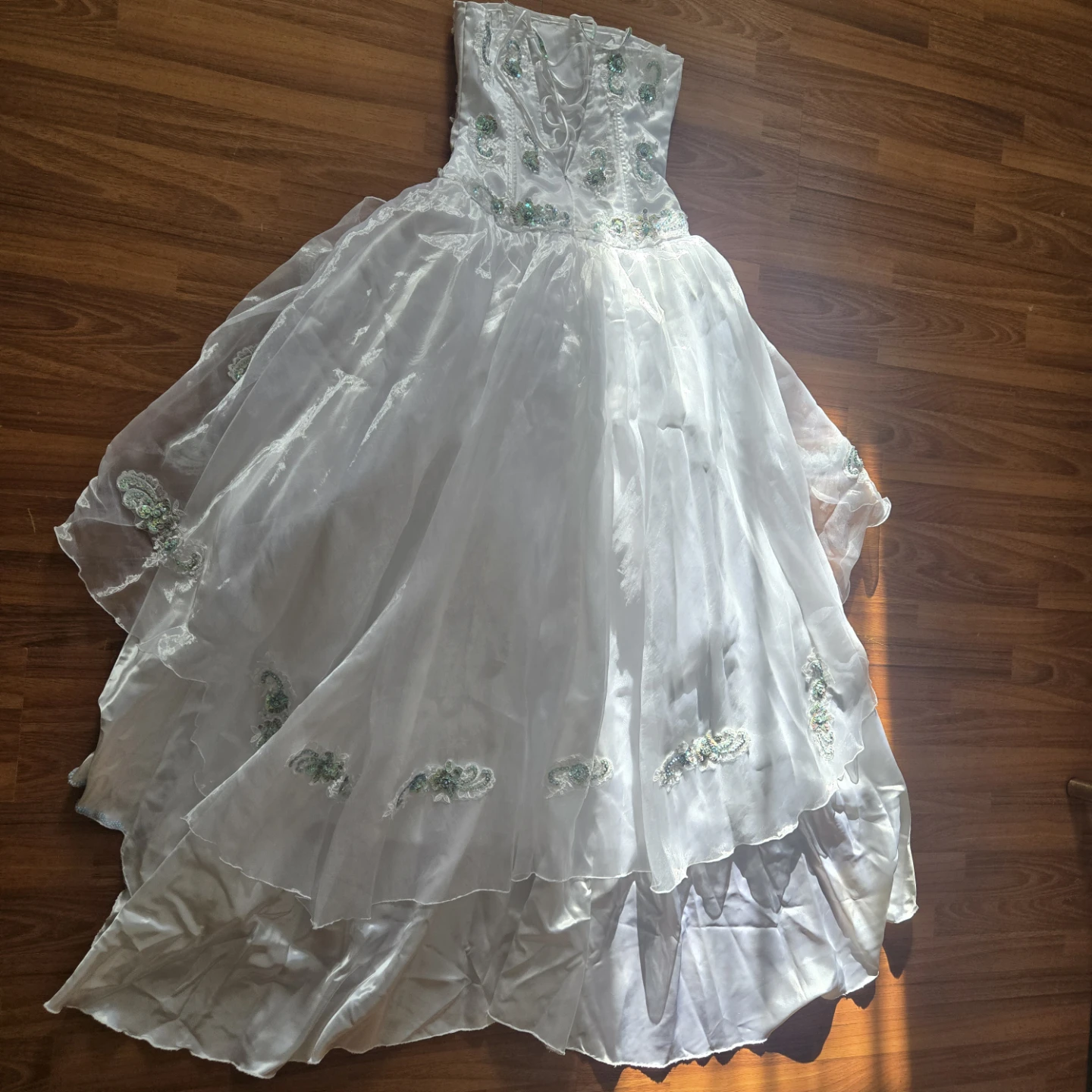 White Strapless Embellished Formal Gown - photo 3