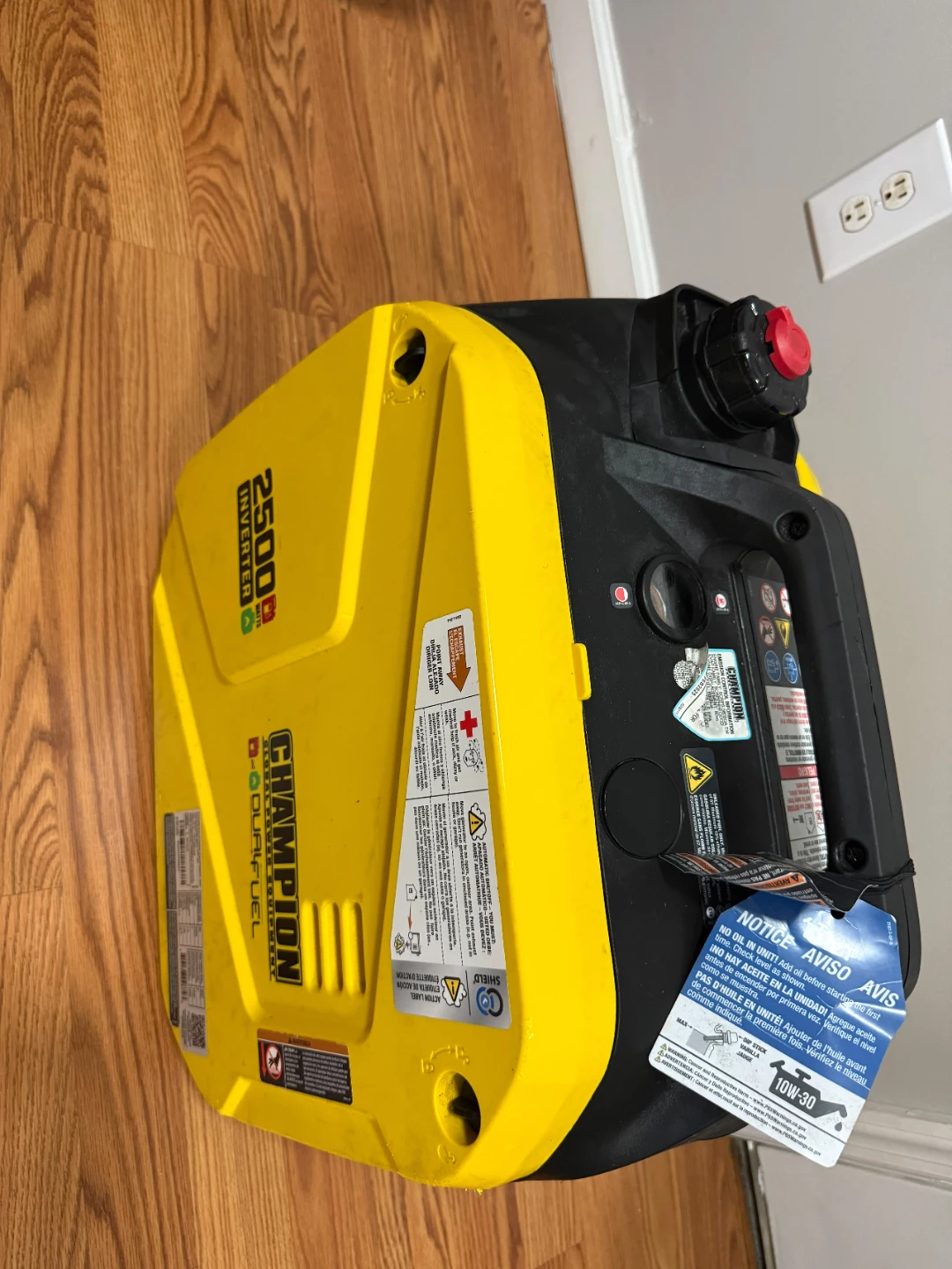 Champion 2500 Watt Dual Fuel Inverter Generator - photo 4