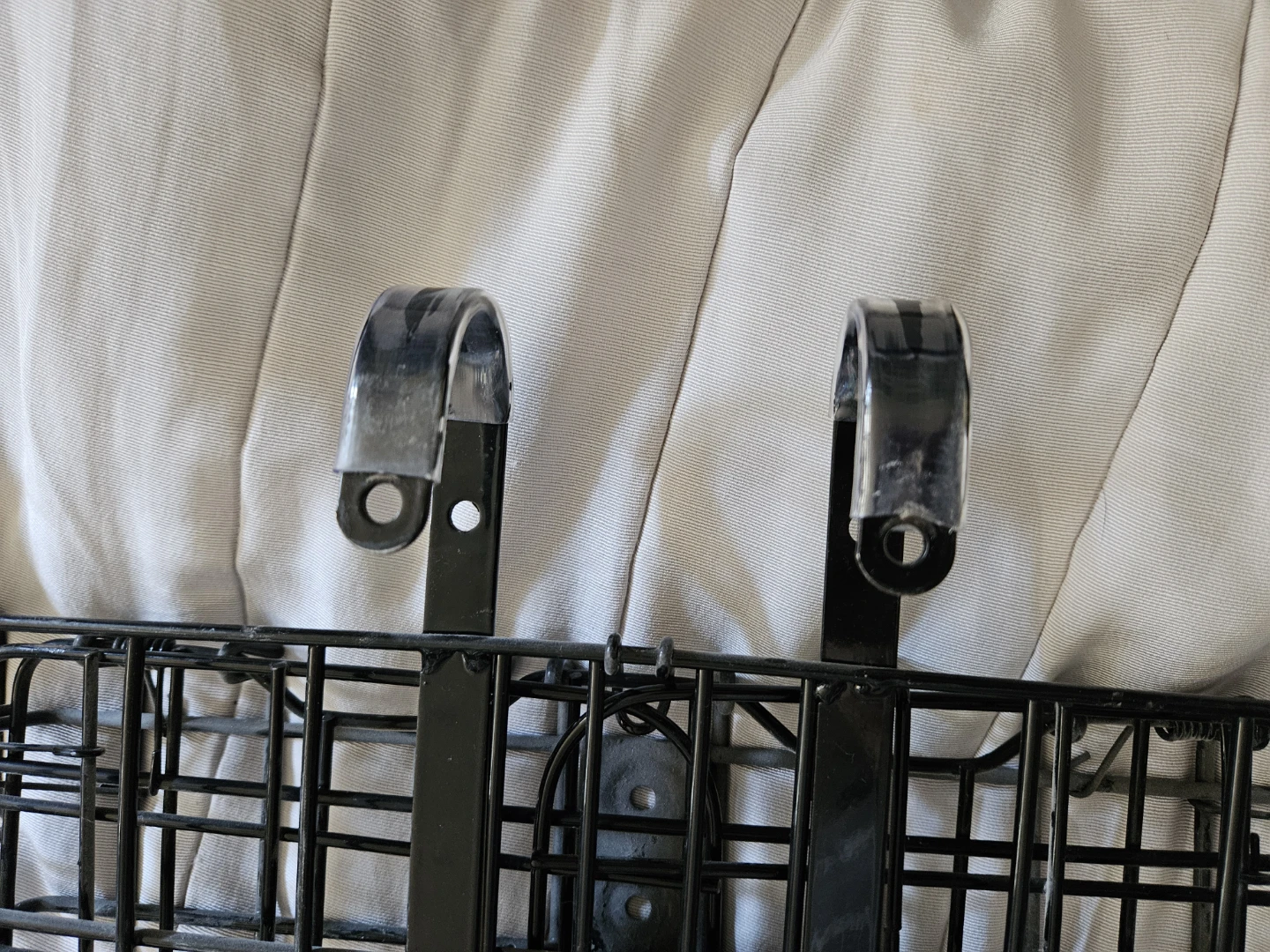 Black Wire Bicycle / Bike Basket - Collapsable  - gently used - photo 3
