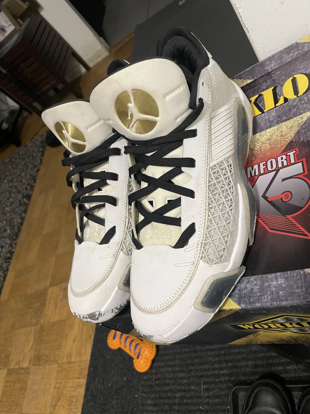 Size 10.5 Nike Jordan Sneakers