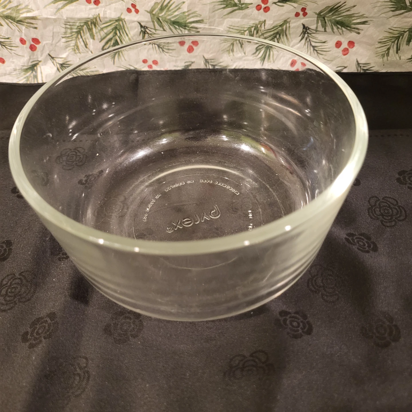 Pyrex Glass Mixing Bowl