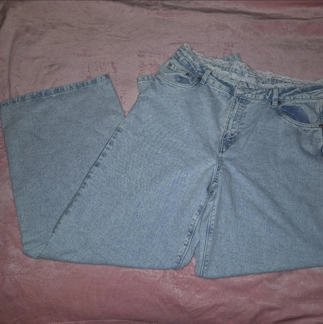 Aeropostale Low Rise Baggy Wide Leg Jeans
