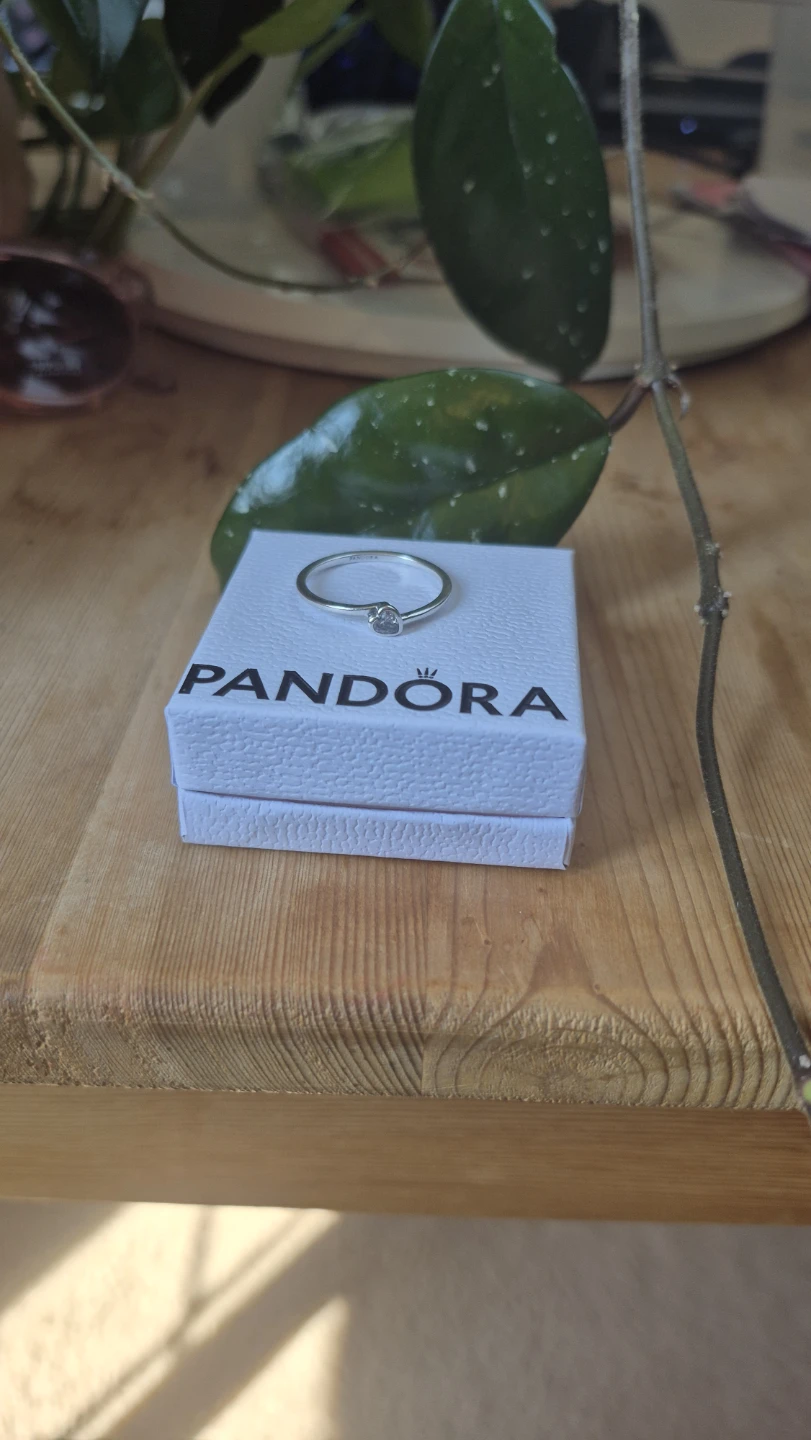Brand New Pandora Ring with Stone