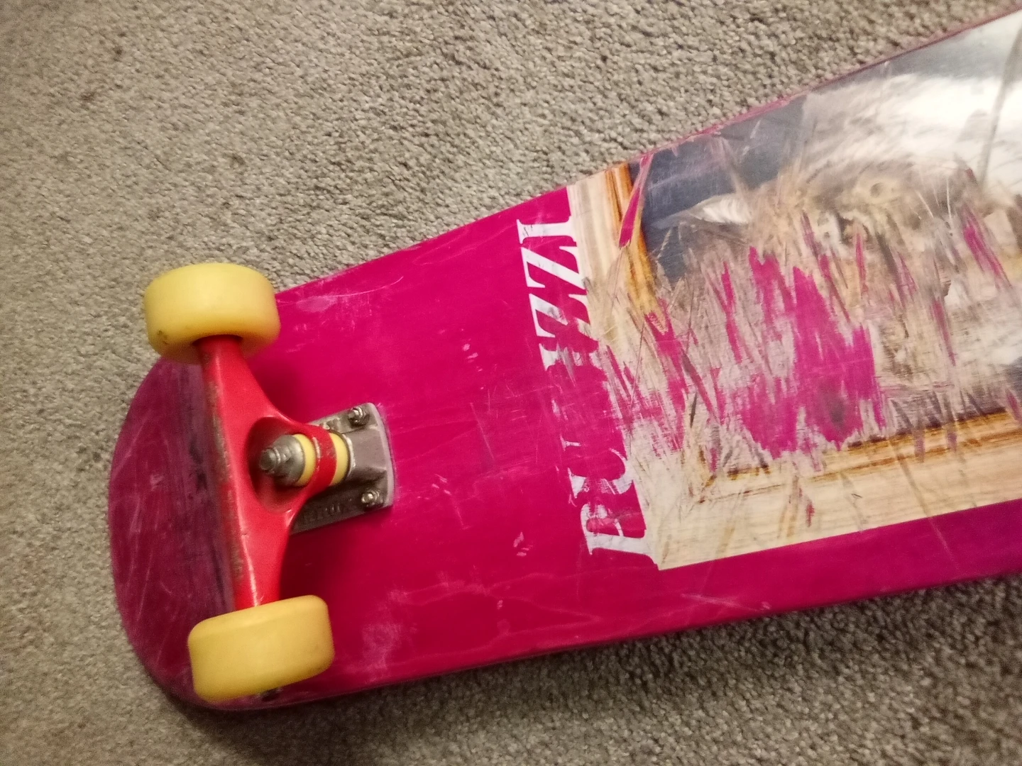 Pepper Skateboard with Independent Trucks