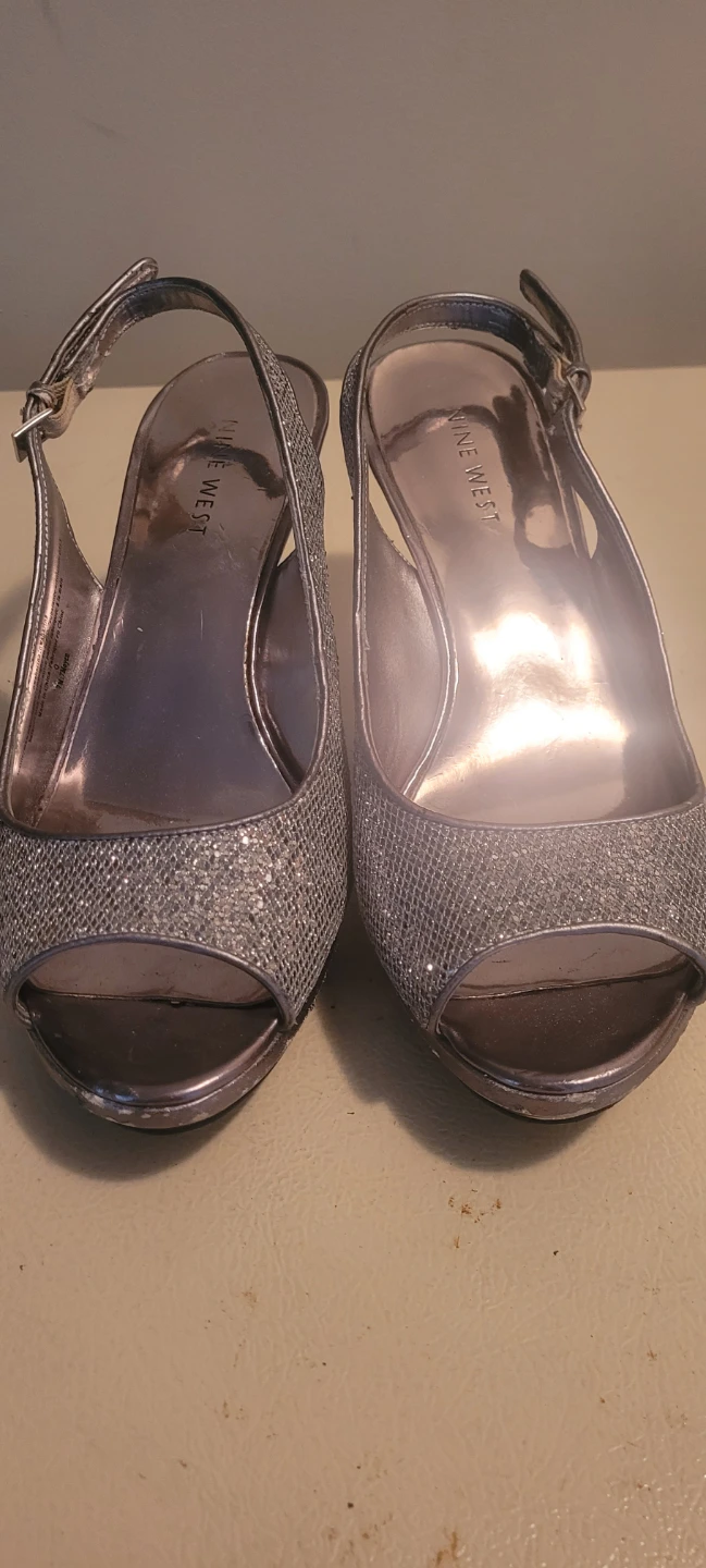Nine West Silver Glitter Heels - photo 2