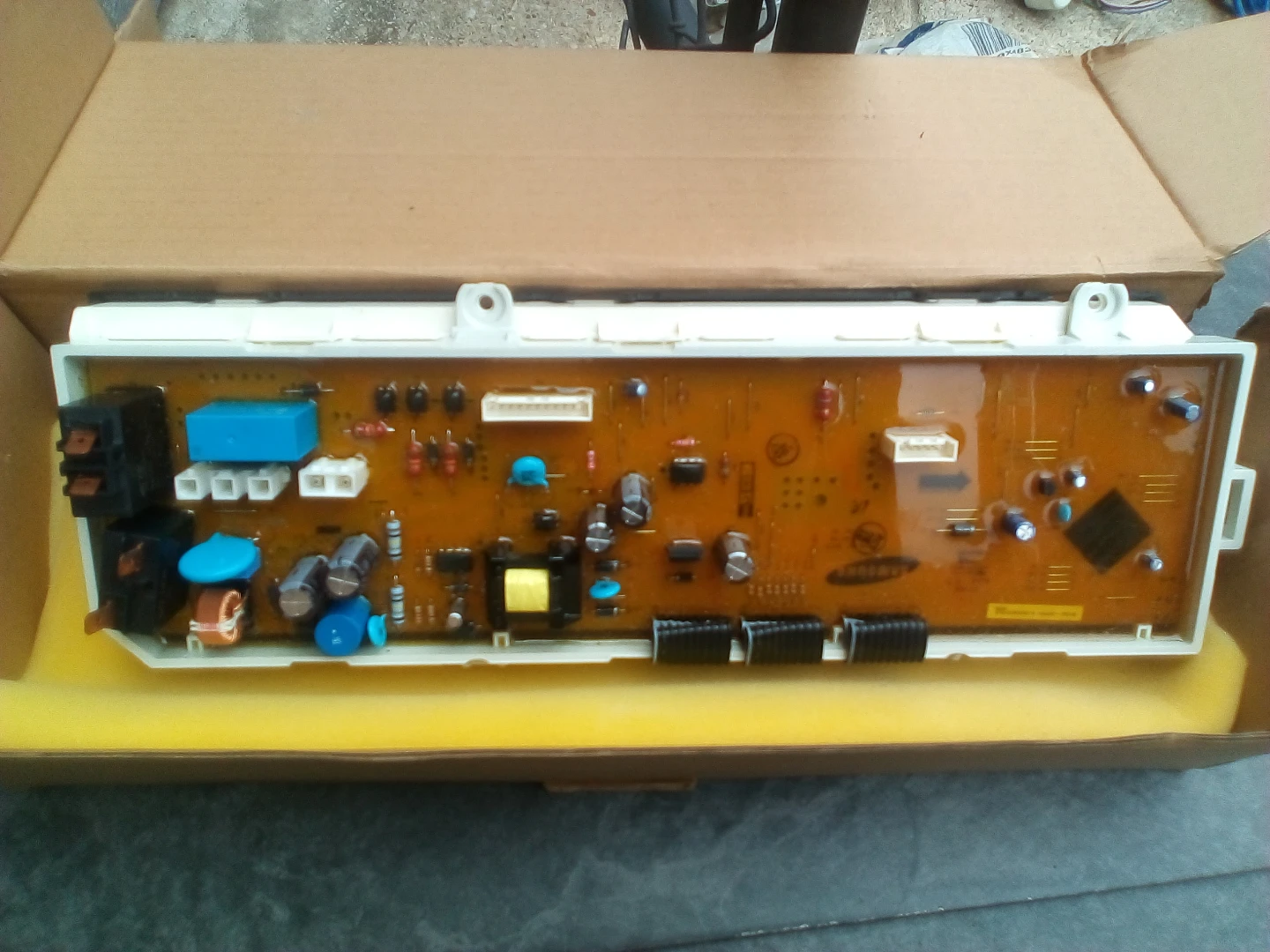 Samsung Dryer Control Board with LED Display - photo 2
