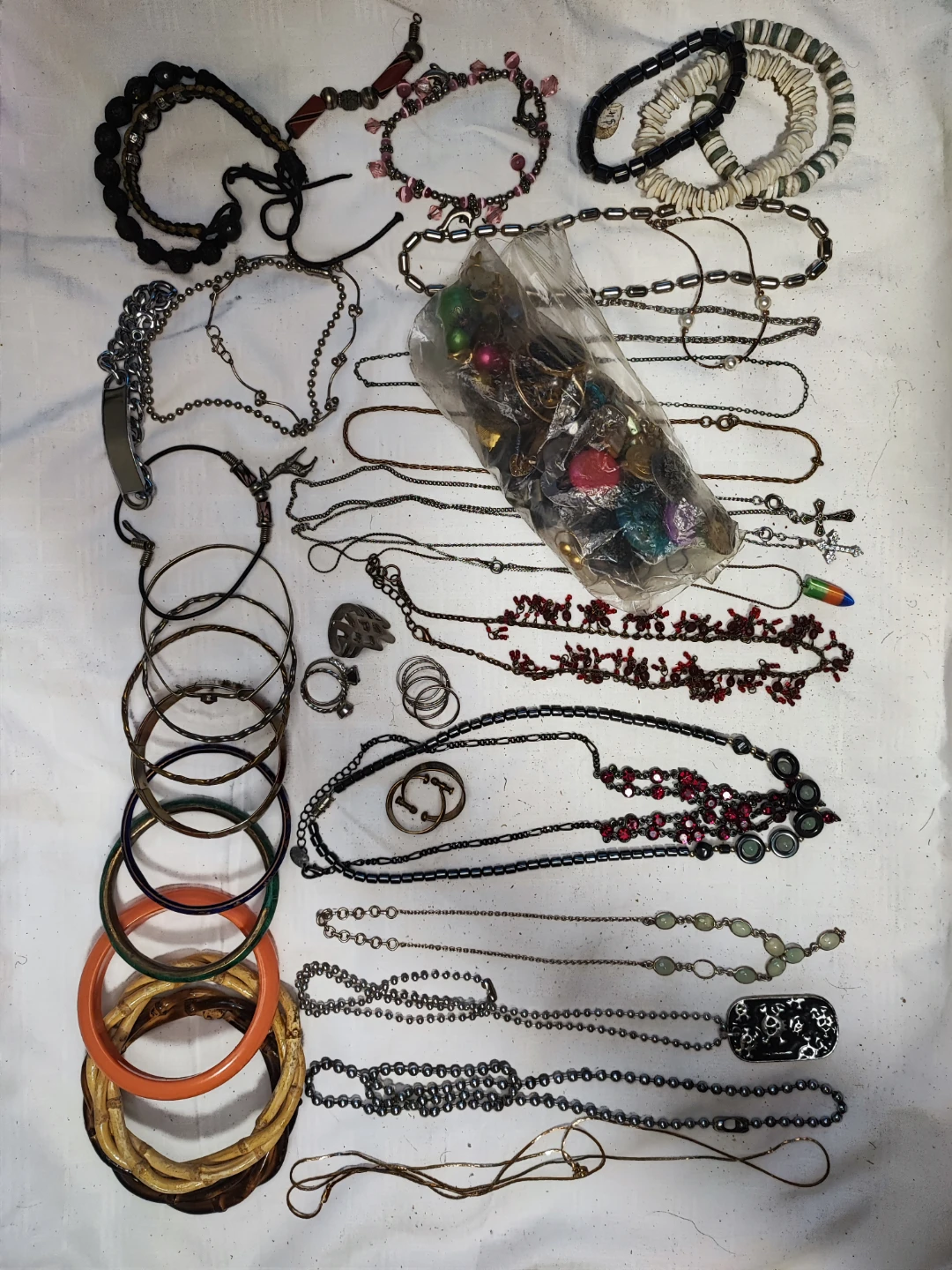 Assorted Men's and Women's Watches Bundle - photo 5