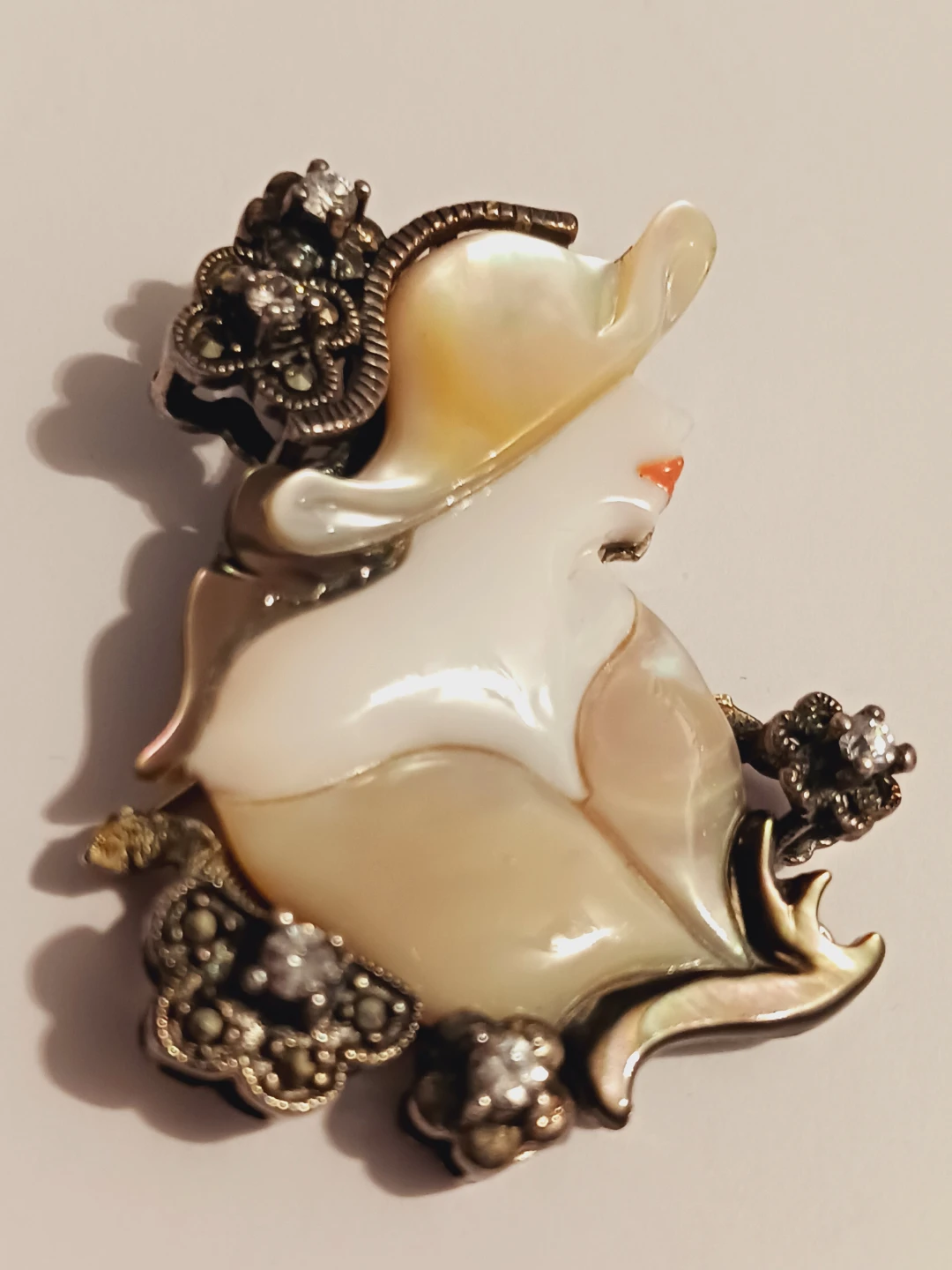 Sterling Silver Mother of Pearl & Marcasite Brooch - photo 3