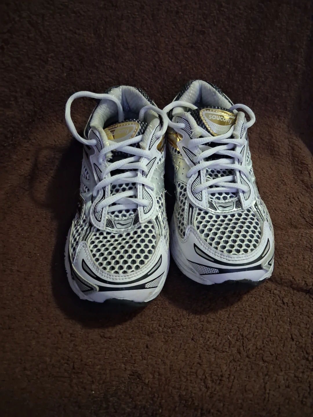 Sacony omni 9 size 2.5y - photo 2