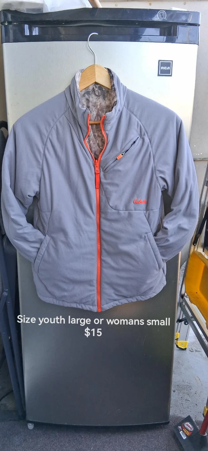 Cabela's Reversible Jacket Youth Large/Womens Small