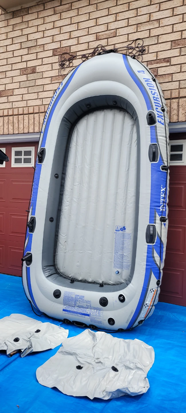 Intex Explorer 4 Inflatable Boat 4-Person like new
